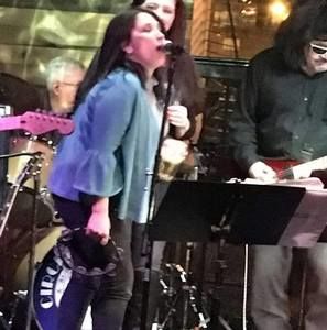 Meet your Posher, Lynne